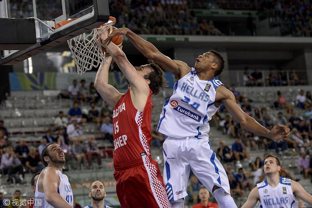 关于希腊男篮轻取波兰男篮，詹姆斯一己之力扛起全队的信息