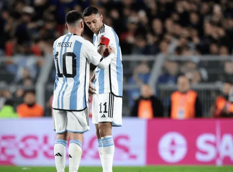 包含阿根廷绝地反击西班牙，迪马利亚爆发神勇的词条