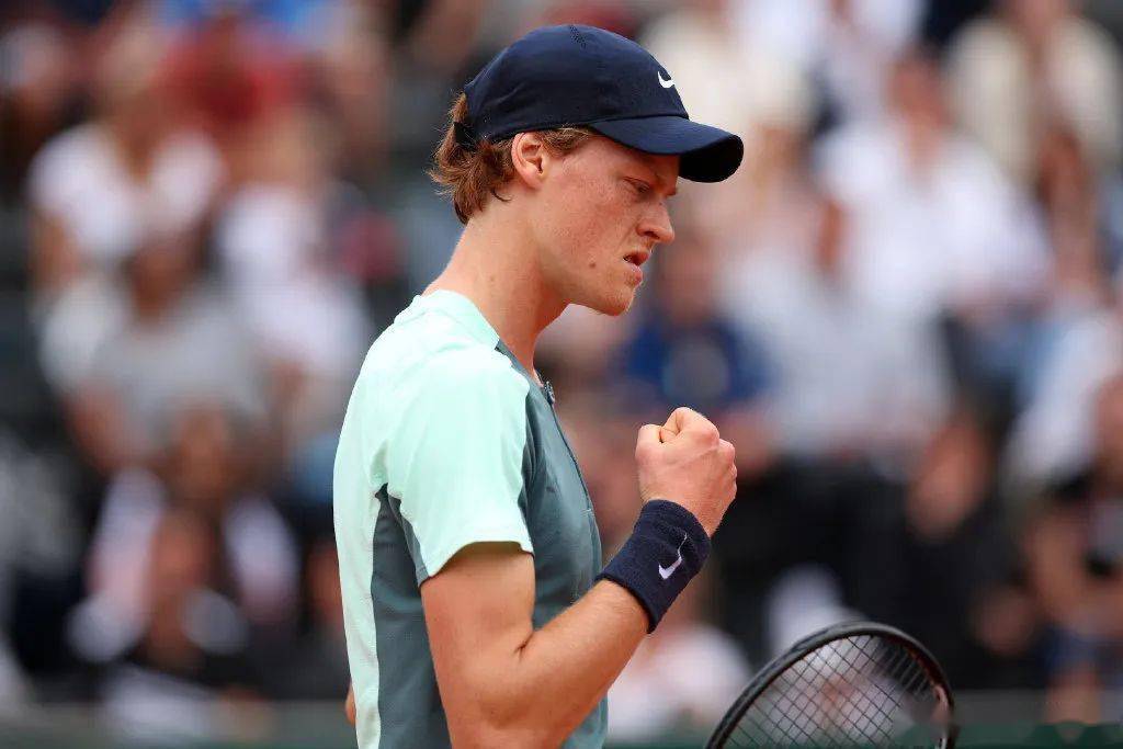 拉沃尔杯险胜法网，辛纳状态火热的简单介绍