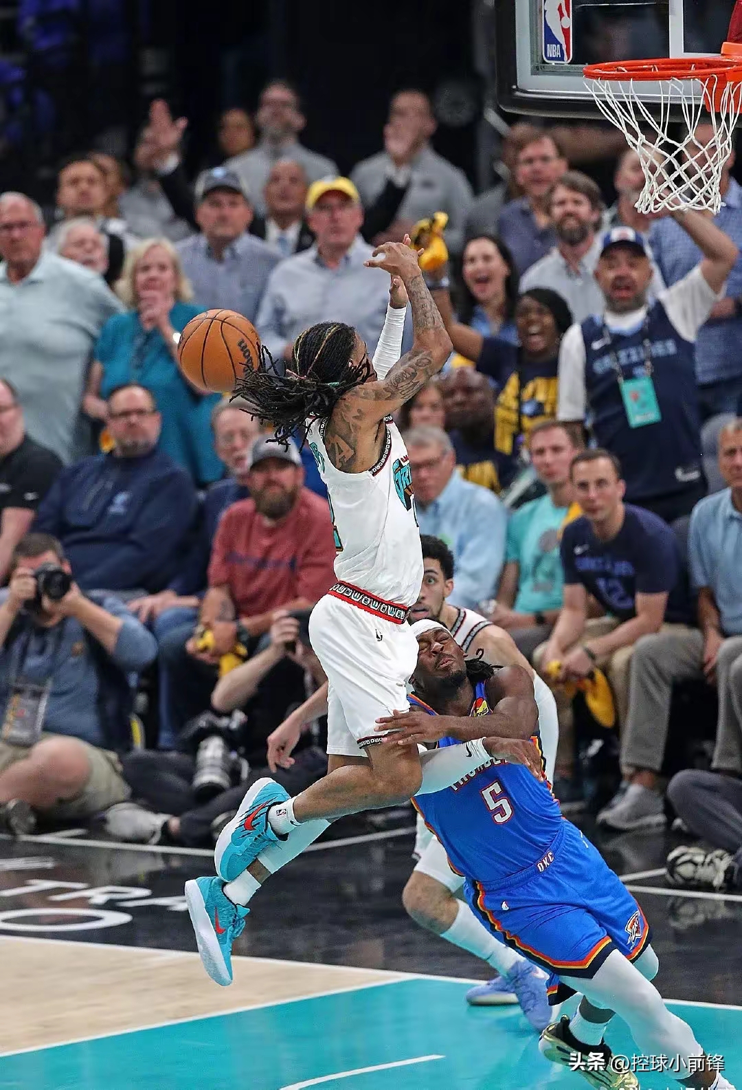 灰熊绝杀山西队，米切尔关键制胜