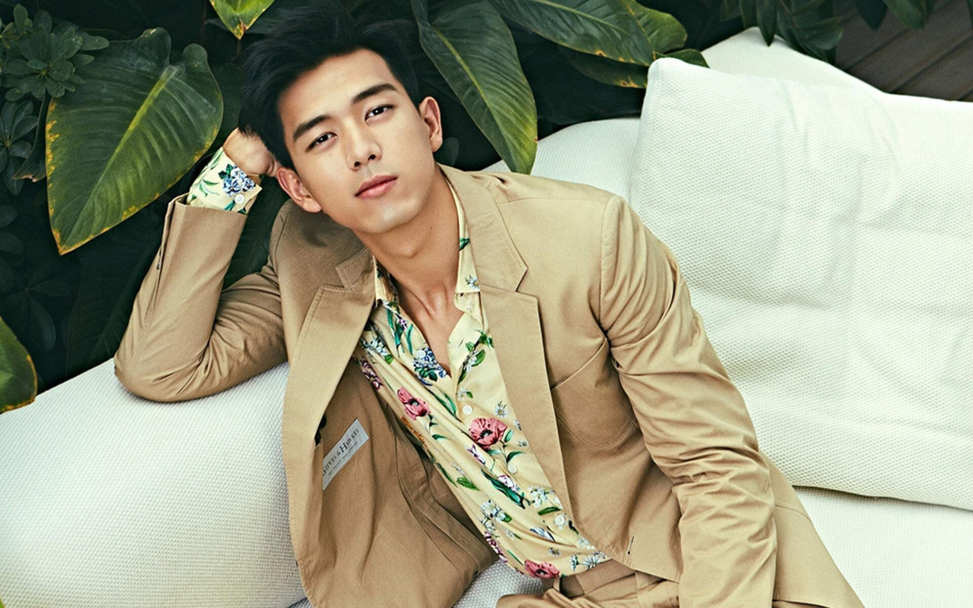 新疆队力克雄鹿夺魁，利拉德关键先生定乾坤