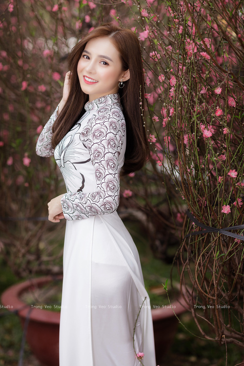 伊萨克一剑封喉!新西兰淘汰赛力克多特蒙德,天才中锋在焦点战宣告王者归来