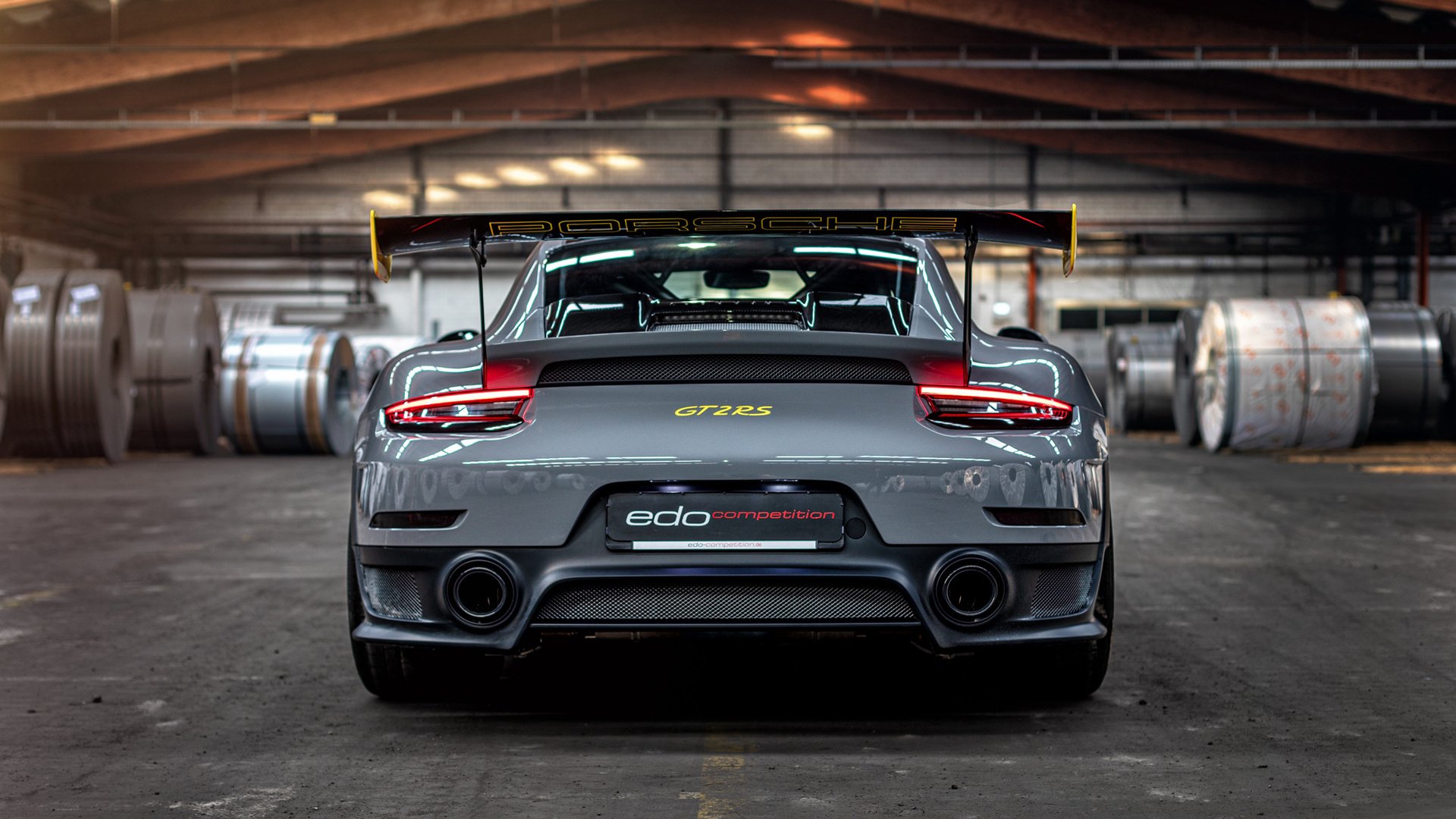 F1街道赛之夜,王牌战术师奥亚尔萨瓦尔的不可能胜利